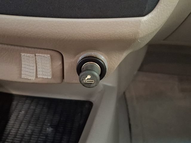Used 2006 Kia Spectra EX FWD image 21