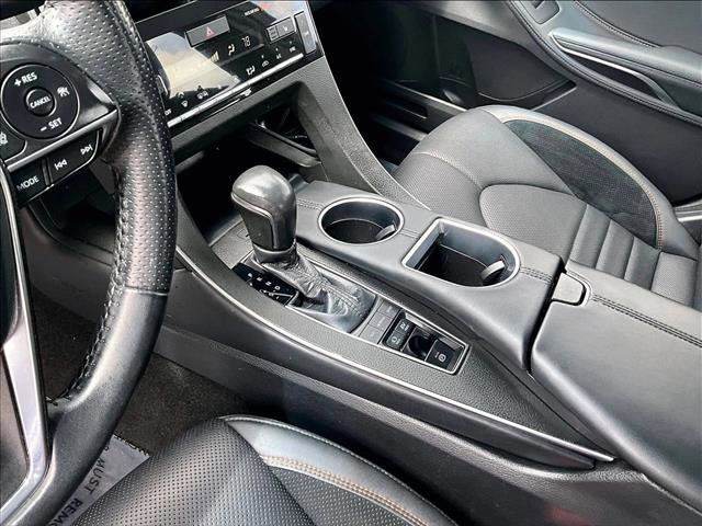 Used 2020 Toyota Avalon XSE image 15