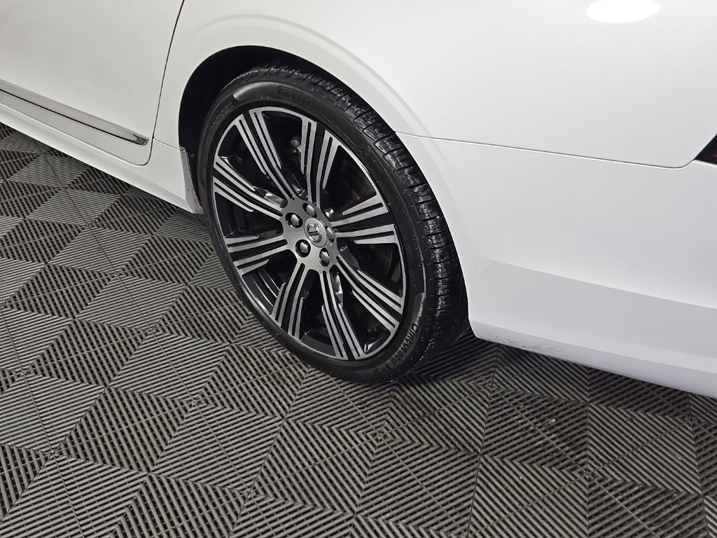 Certified 2023 Volvo S90 B6 Ultimate image 11
