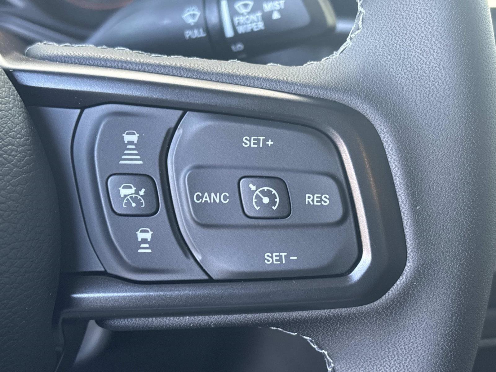 New 2026 Jeep Gladiator Rubicon w/ Safety Group AWD/4WD image 24