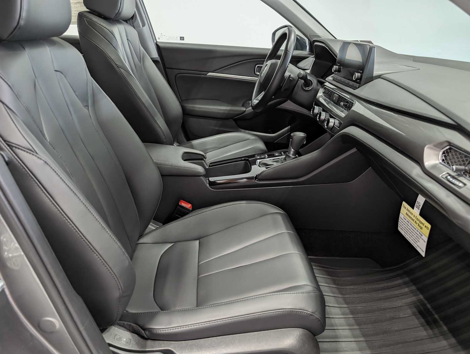 Certified 2025 Acura Integra FWD image 41