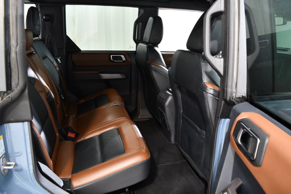Used 2023 Ford Bronco Outer Banks AWD/4WD image 19