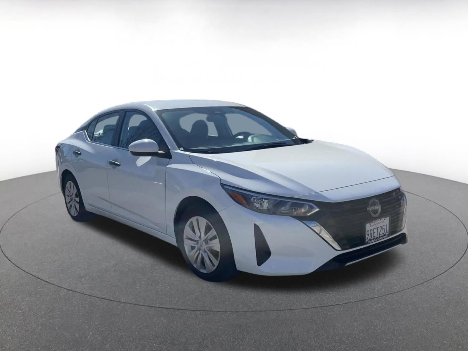 Used 2025 Nissan Sentra S image 3