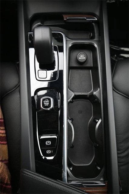 Used 2023 Volvo S60 B5 Plus w/ Climate Package image 11