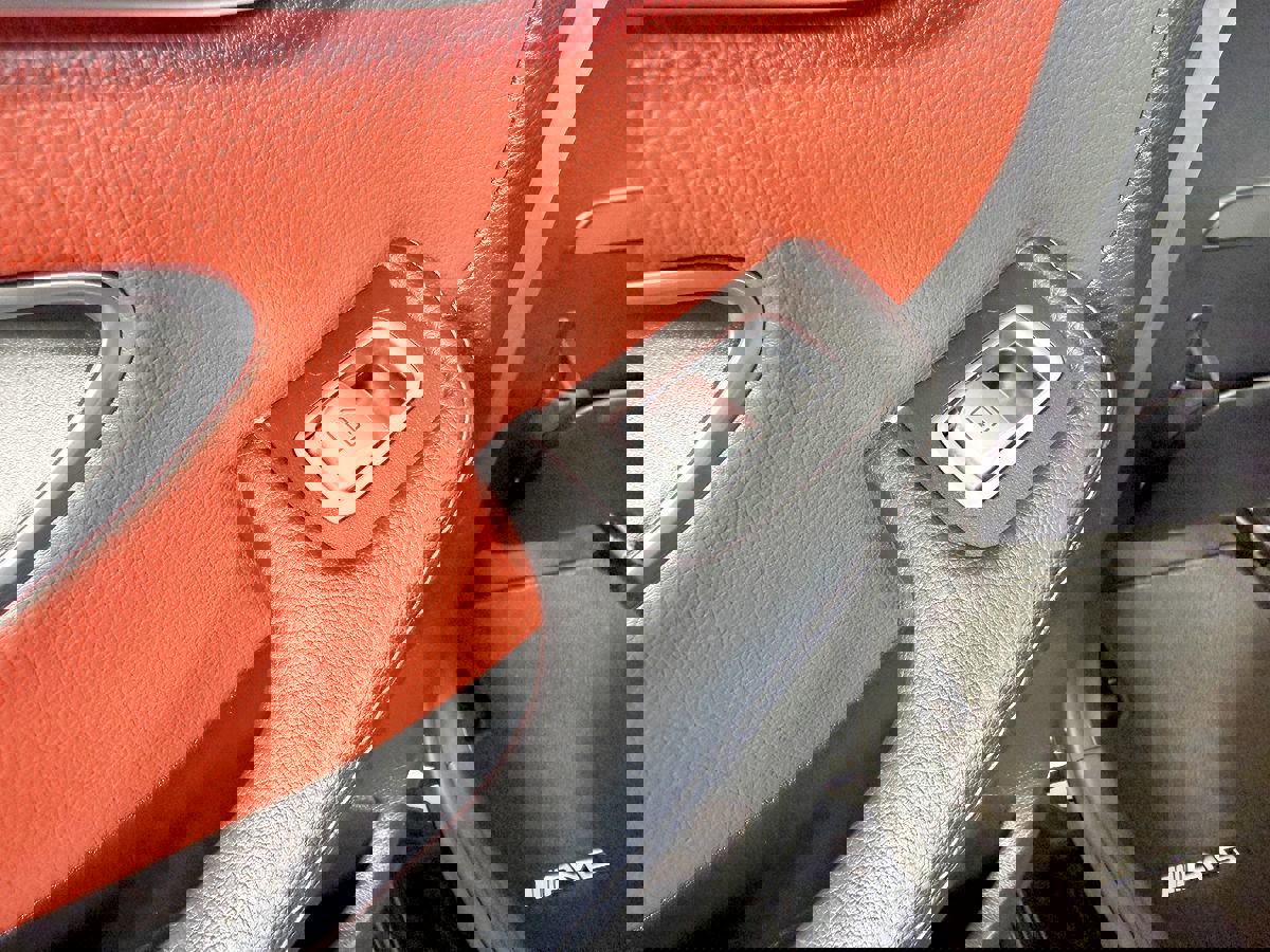 Used 2015 Mercedes-Benz C 400 4MATIC image 35