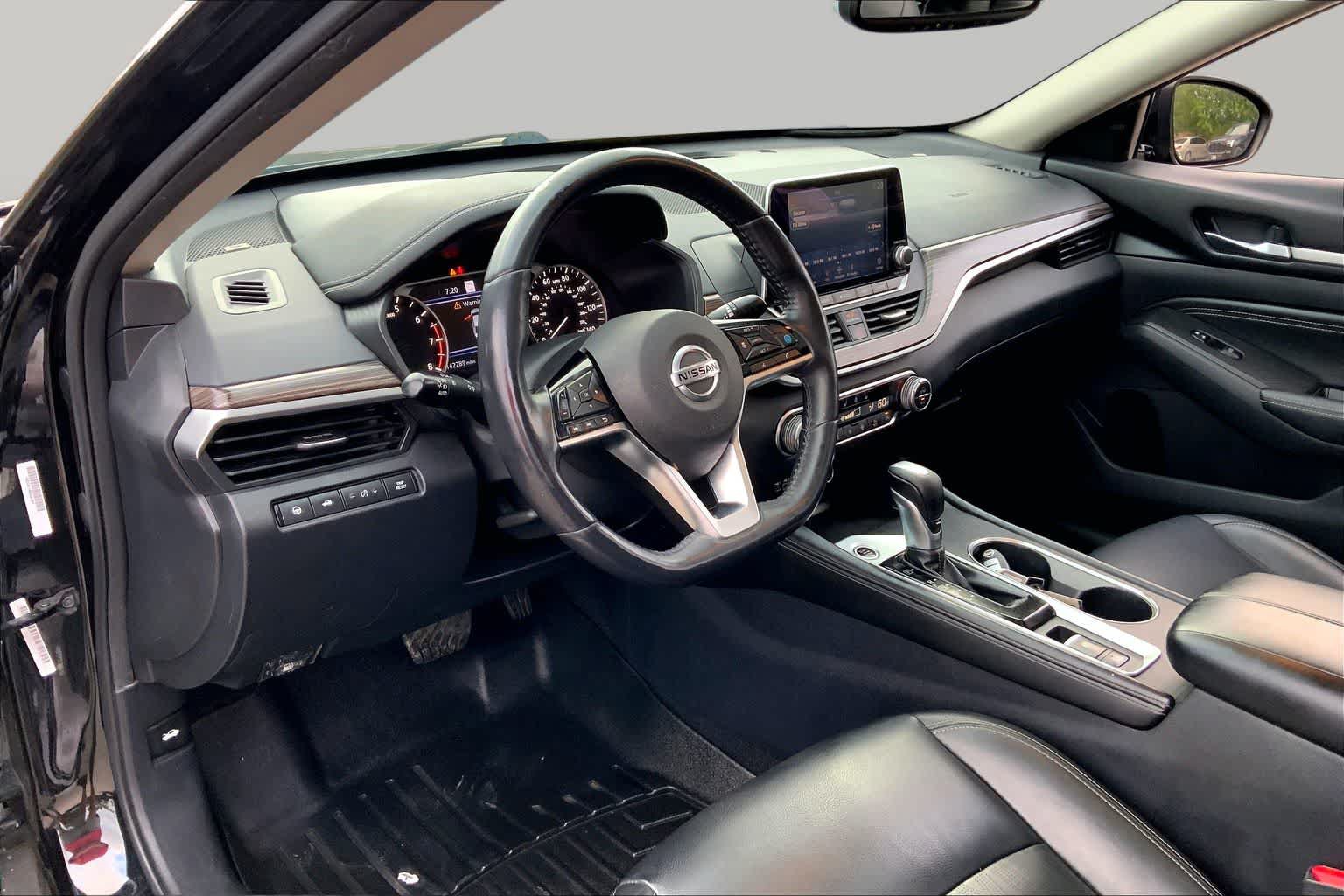 Used 2019 Nissan Altima 2.5 SL FWD image 15