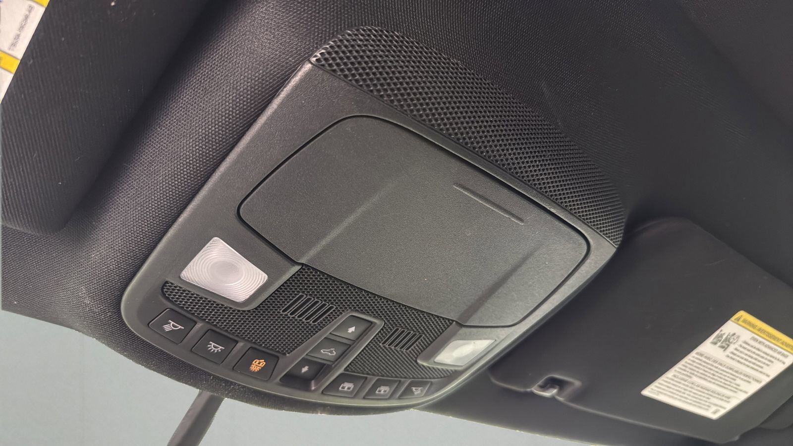 Used 2019 Lincoln MKC Select w/ Select Plus Package FWD image 19