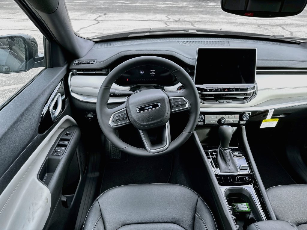 New 2026 Jeep Compass Limited AWD/4WD image 27