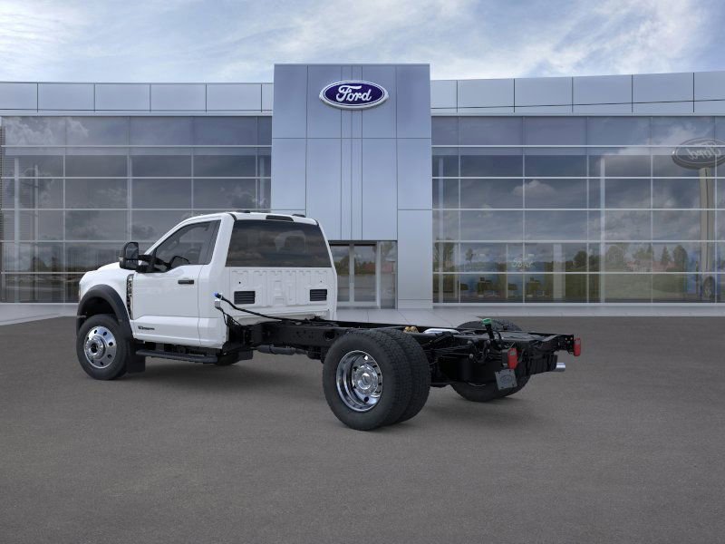 New 2025 Ford F450 XLT w/ XLT Value Package image 4