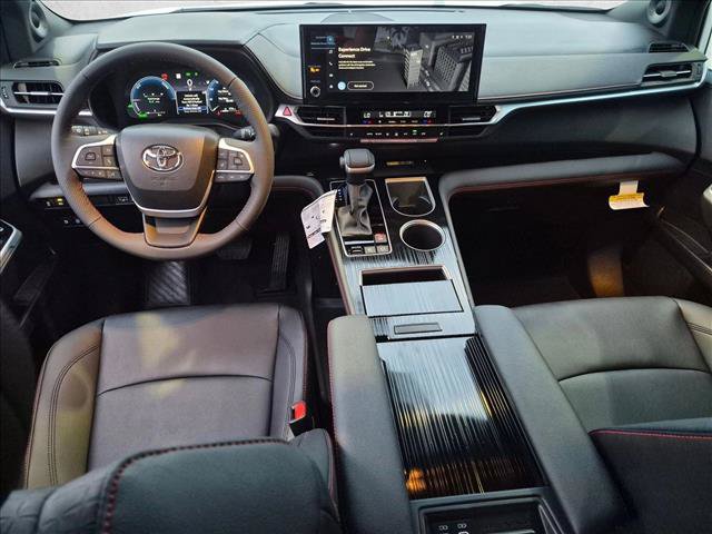New 2026 Toyota Sienna XSE FWD image 14