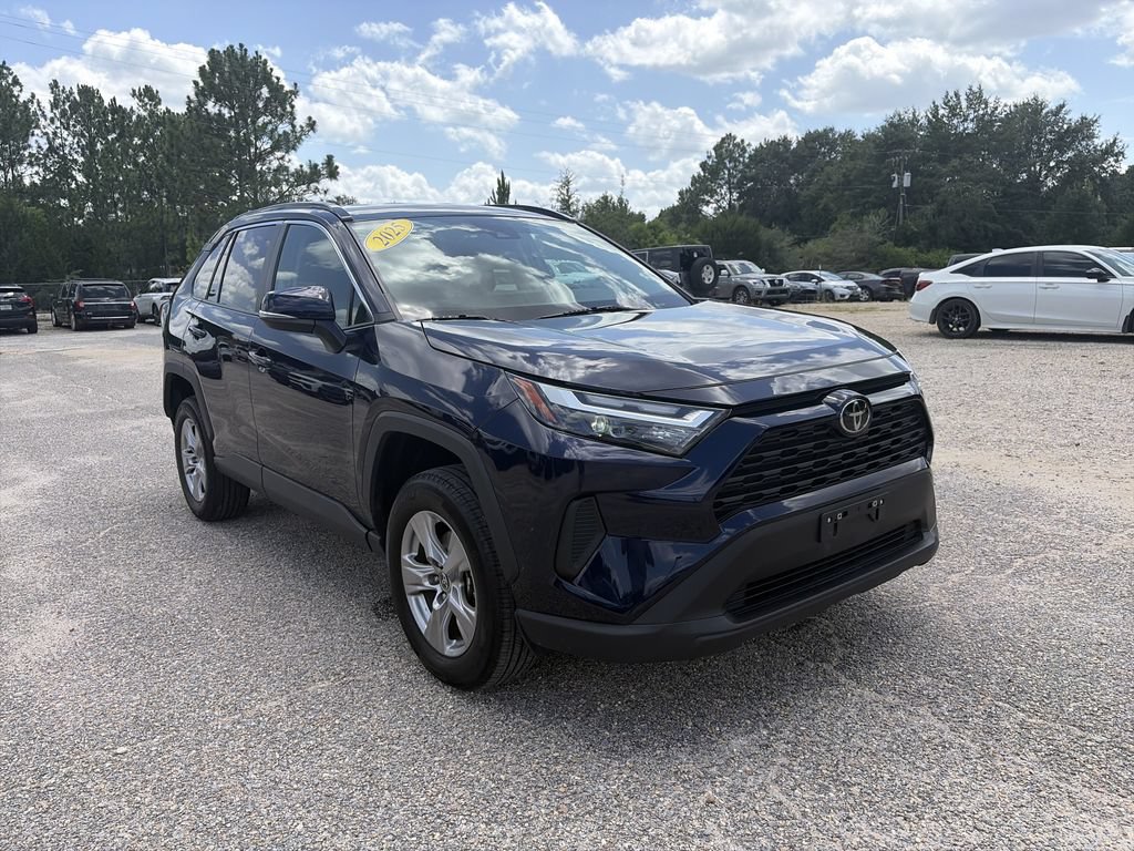 Used 2025 Toyota RAV4 XLE FWD image 8