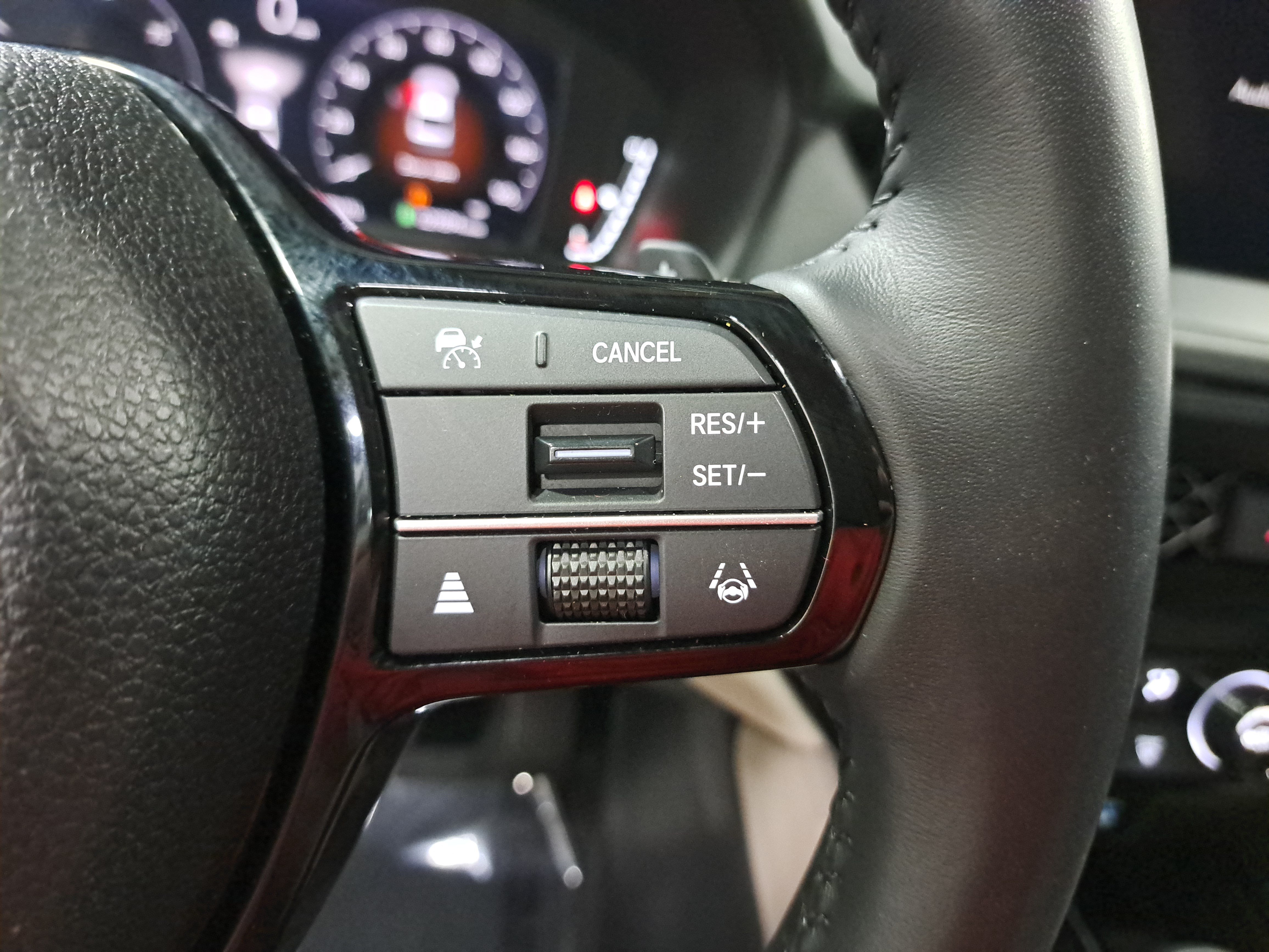 Used 2023 Honda Accord Touring image 18