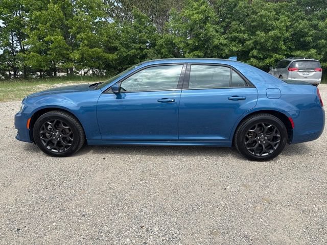 Used 2021 Chrysler 300 Touring L AWD/4WD image 8
