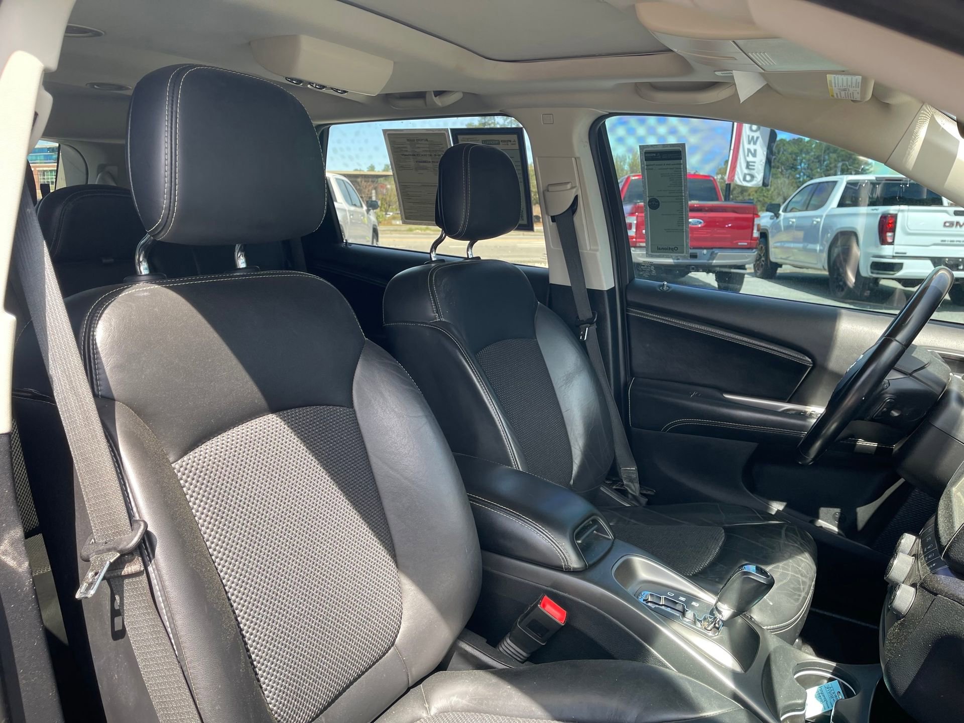 Used 2020 Dodge Journey Crossroad image 28