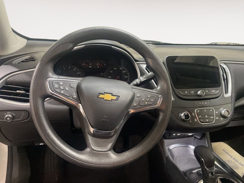 Used 2024 Chevrolet Malibu LT image 14