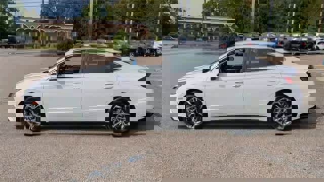 Used 2023 Hyundai Sonata SEL image 5