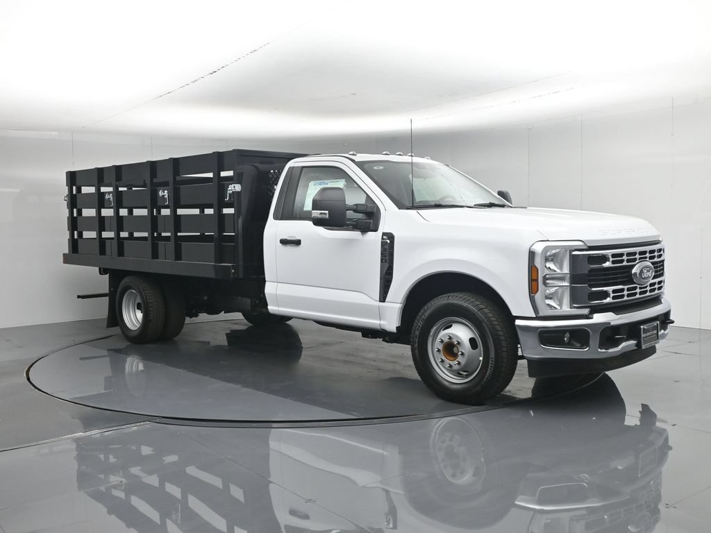 New 2026 Ford F350 XL w/ XL Chrome Package