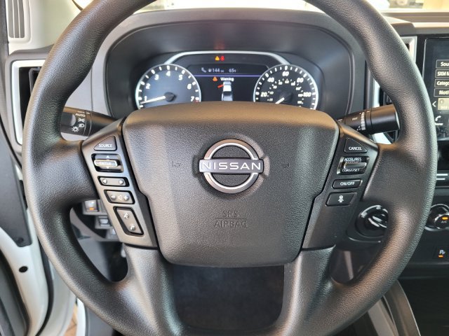 Used 2025 Nissan Frontier SV AWD/4WD image 28