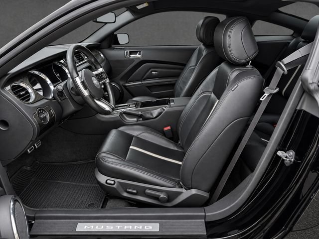 Used 2014 Ford Mustang GT Premium w/ Electronics Package RWD image 8