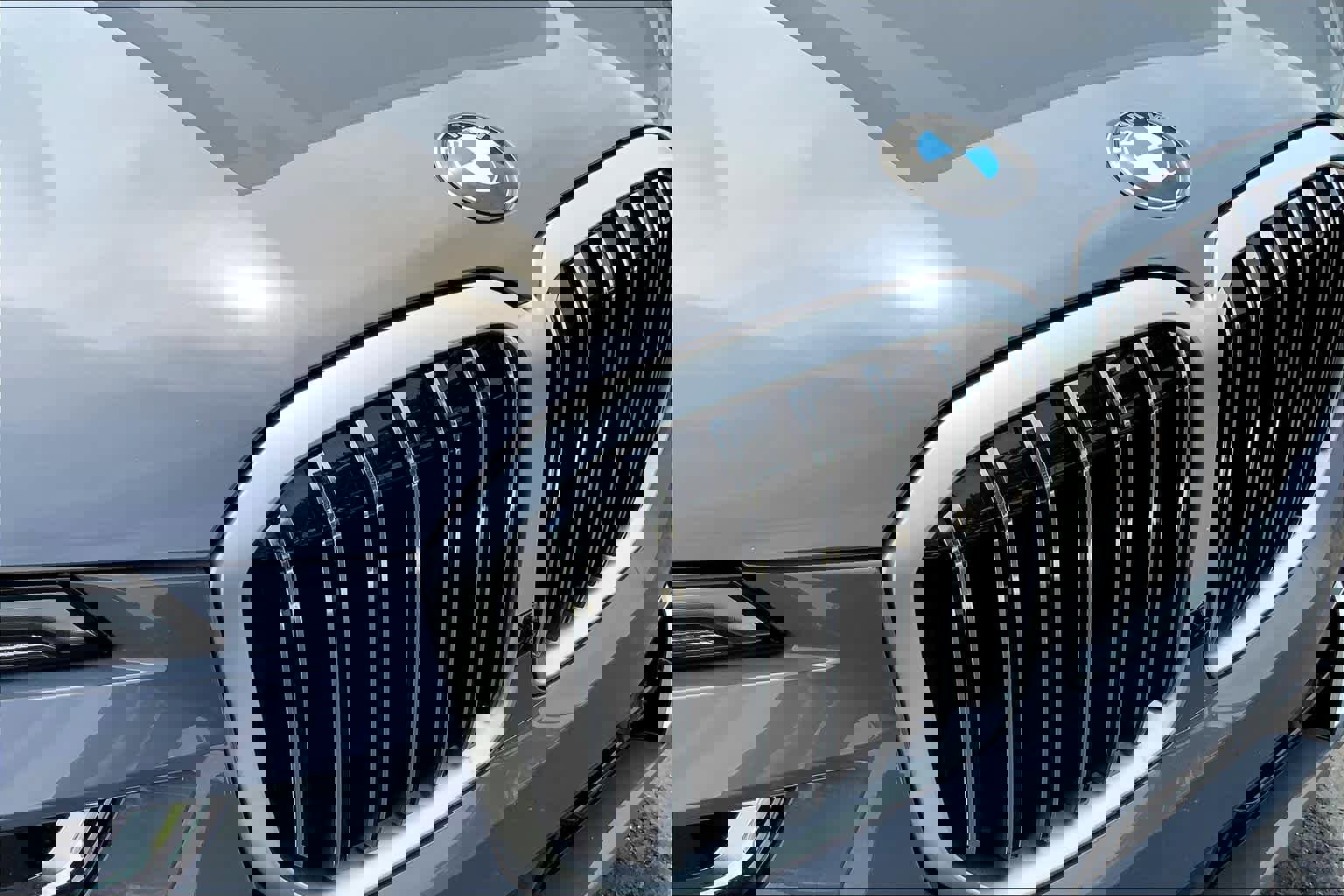 Used 2024 BMW X7 xDrive40i image 28