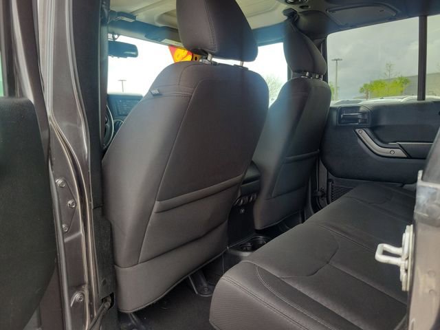 Used 2018 Jeep Wrangler Unlimited Sport S image 11