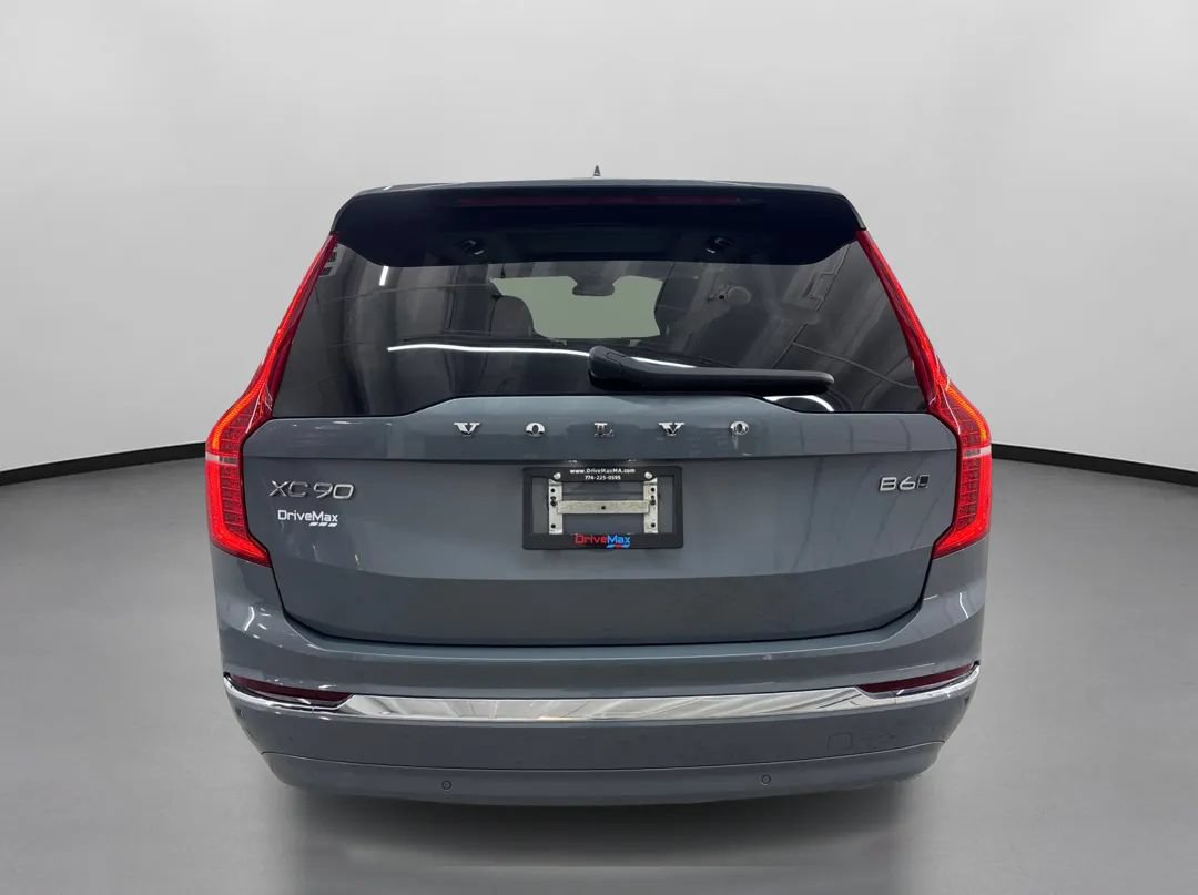 Used 2023 Volvo XC90 B6 Ultimate AWD/4WD image 8