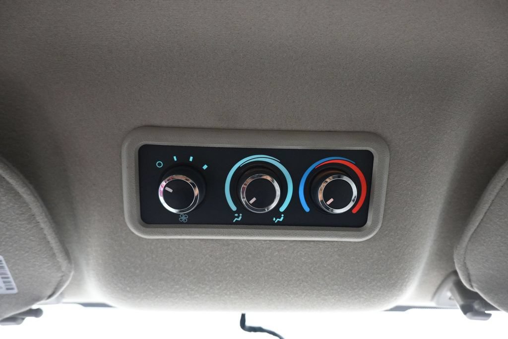 Used 2023 Chevrolet Express 3500 LS RWD image 20