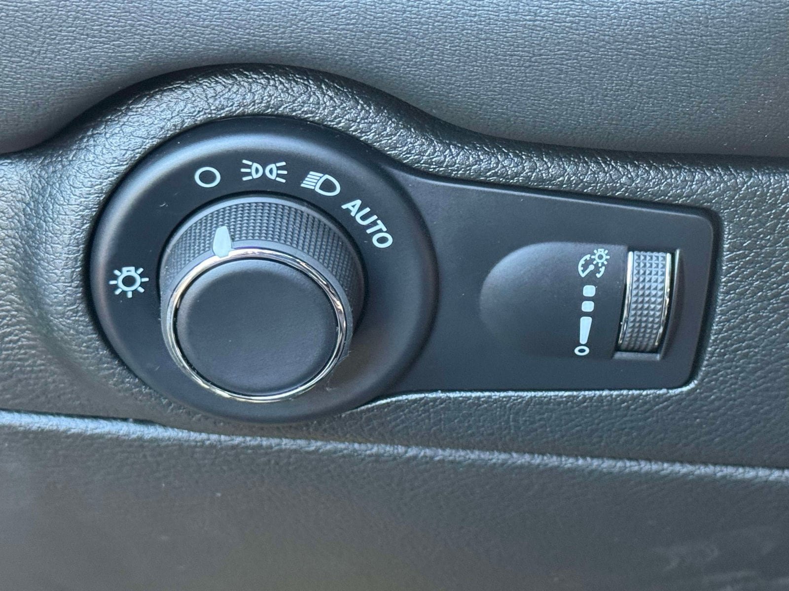 Used 2026 Dodge Durango GT AWD/4WD image 19