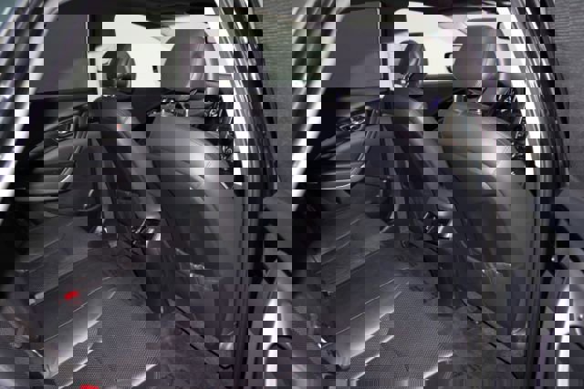 Used 2013 Hyundai Azera Limited w/ Technology Pkg image 22