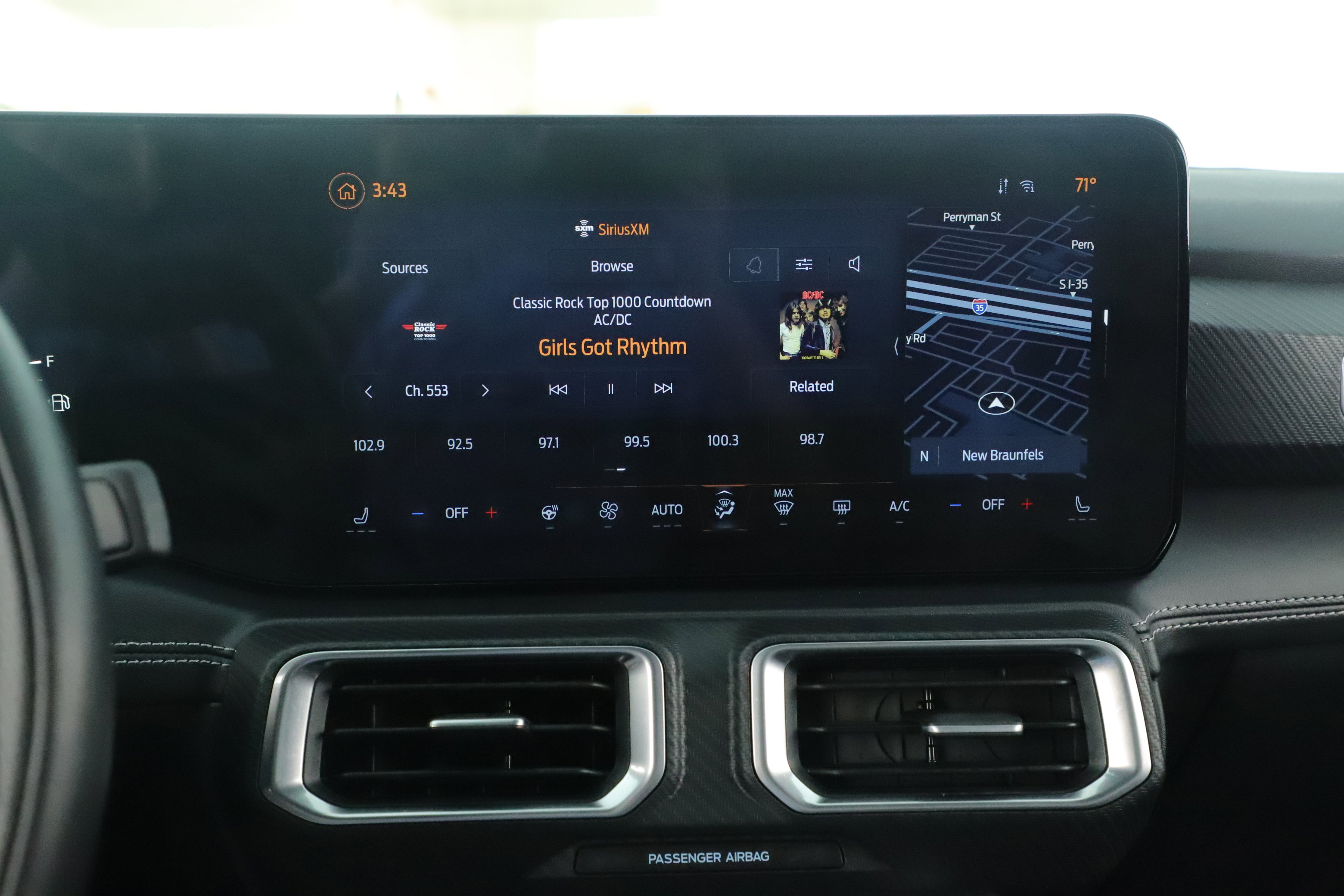 Used 2024 Ford Mustang GT Premium w/ GT Performance Package image 19