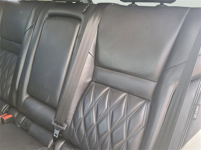 Used 2021 Nissan Rogue Platinum image 14