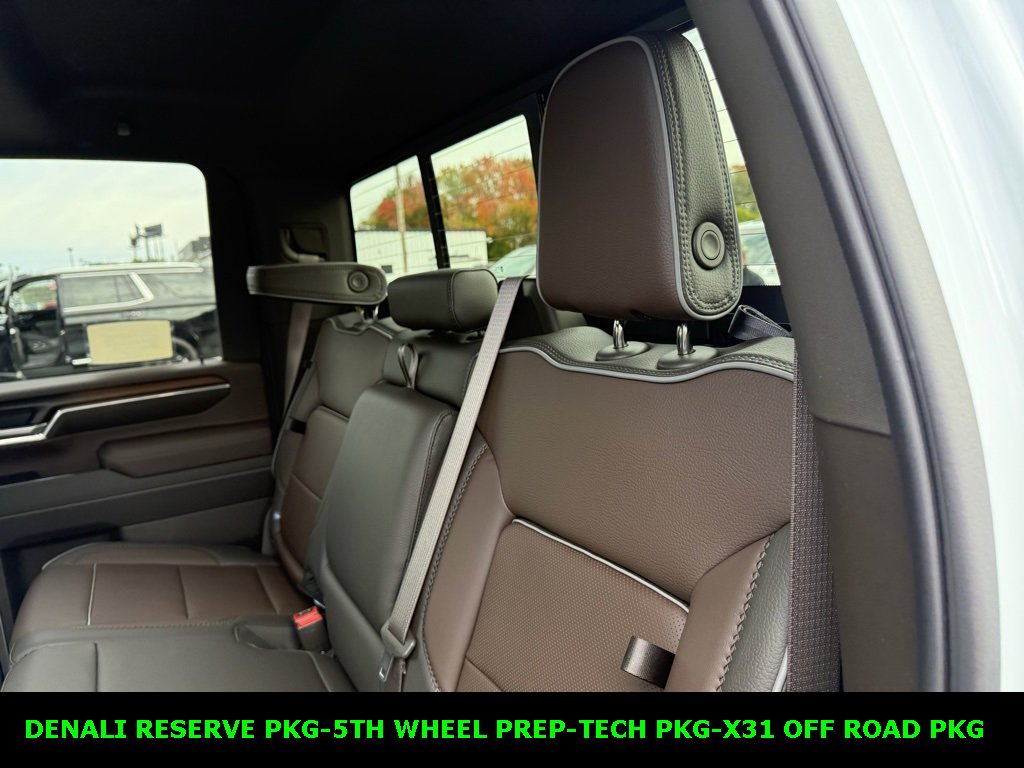 New 2026 GMC Sierra 3500 Denali w/ Denali Reserve Package image 6