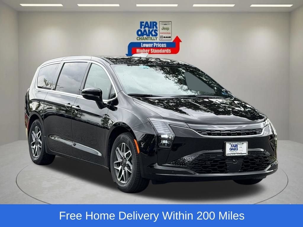 New 2027 Chrysler Pacifica Limited