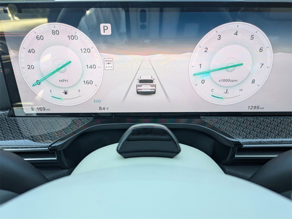 Used 2025 Genesis GV80 3.5T e-SC image 18