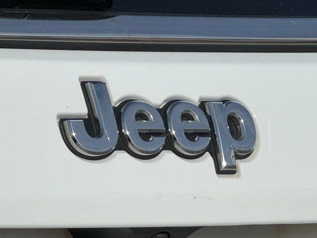 Used 2023 Jeep Compass Latitude image 21