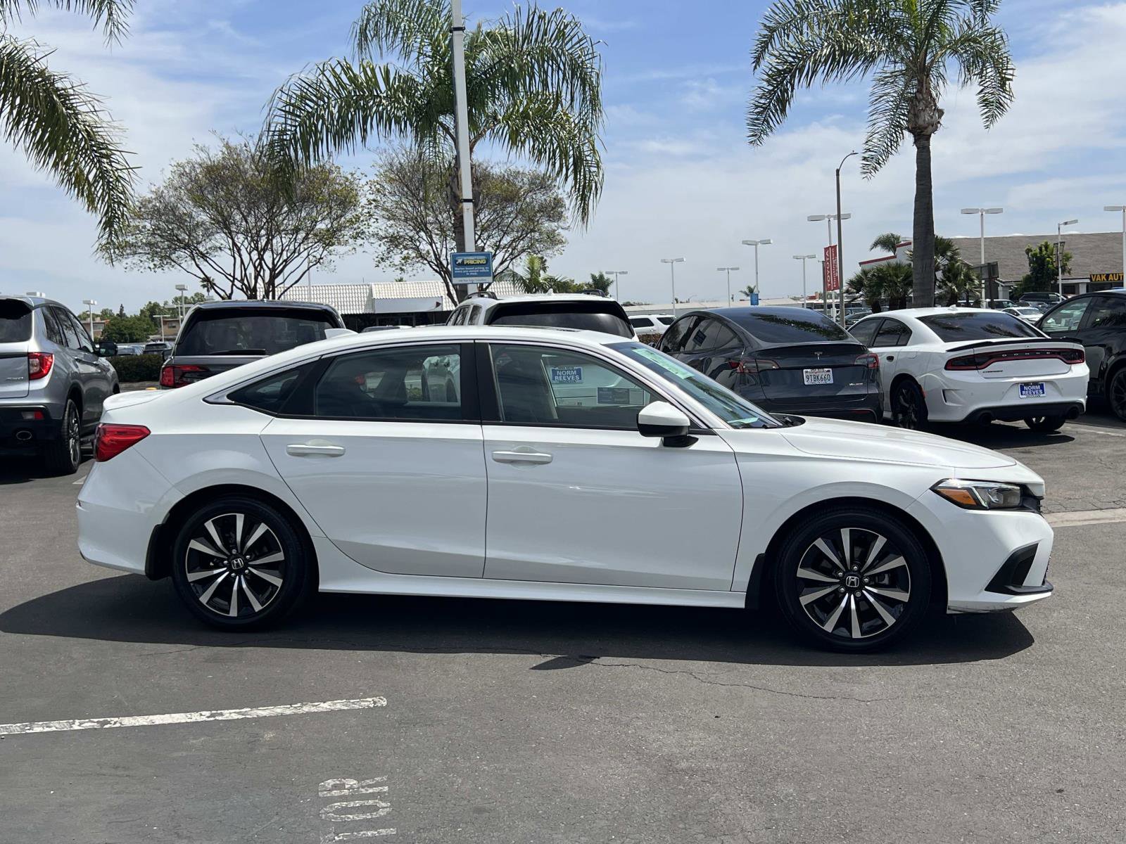 Used 2023 Honda Civic EX image 25