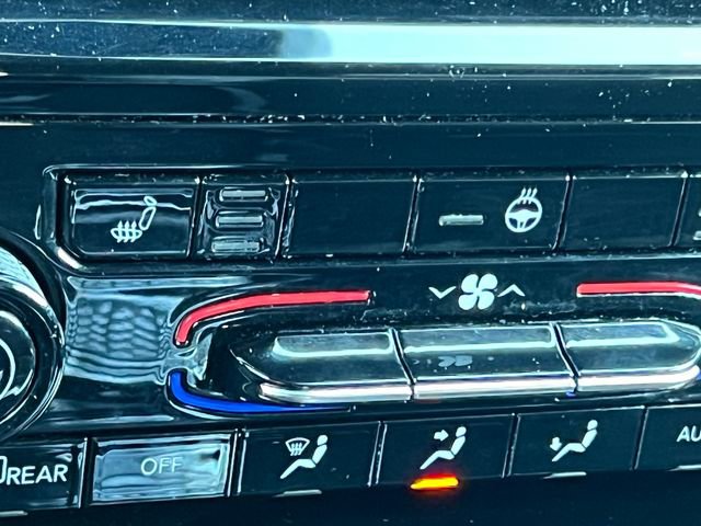 Used 2024 Jeep Grand Cherokee Altitude image 27