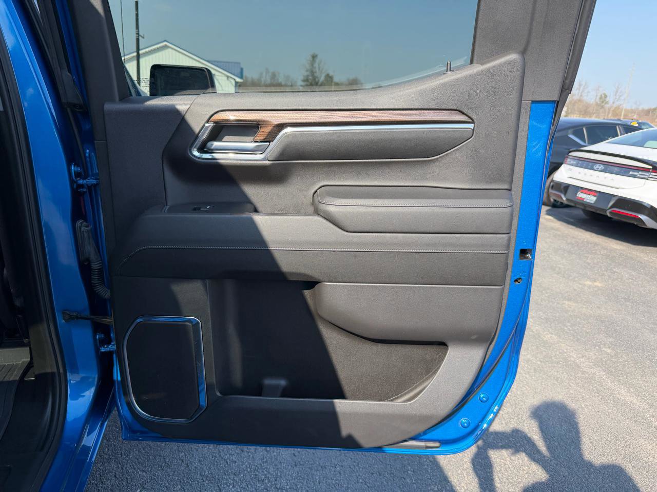 Used 2024 Chevrolet Silverado 1500 RST AWD/4WD image 18