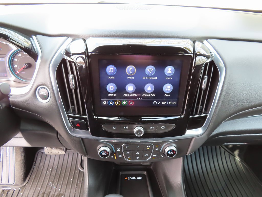 Used 2023 Chevrolet Traverse LT image 16