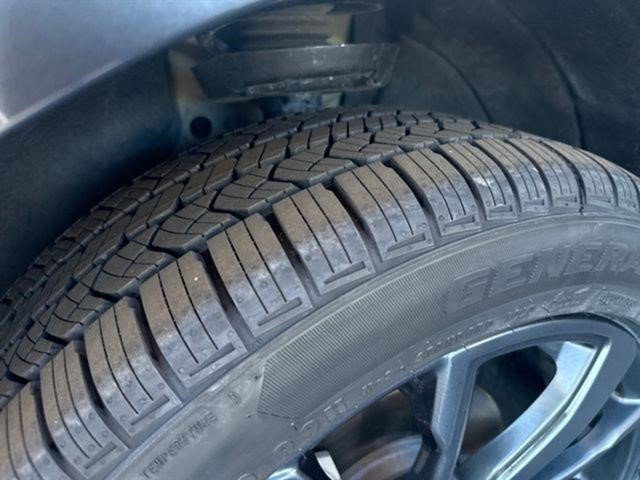 Certified 2023 Chevrolet Equinox RS image 21