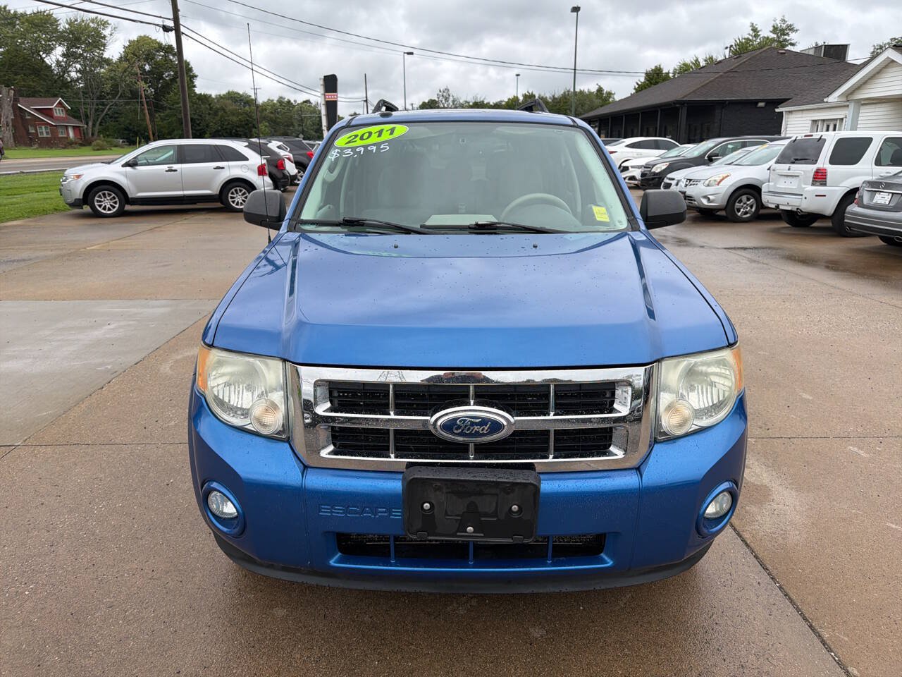 Used 2011 Ford Escape XLT w/ 201A Rapid Spec Order Code FWD image 3
