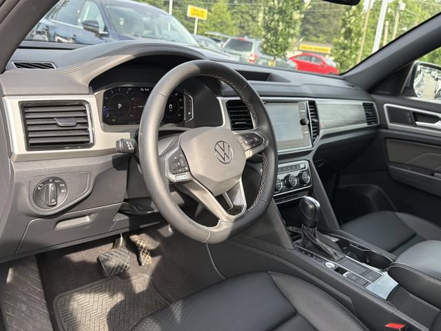 Used 2023 Volkswagen Atlas Cross Sport SE FWD image 10
