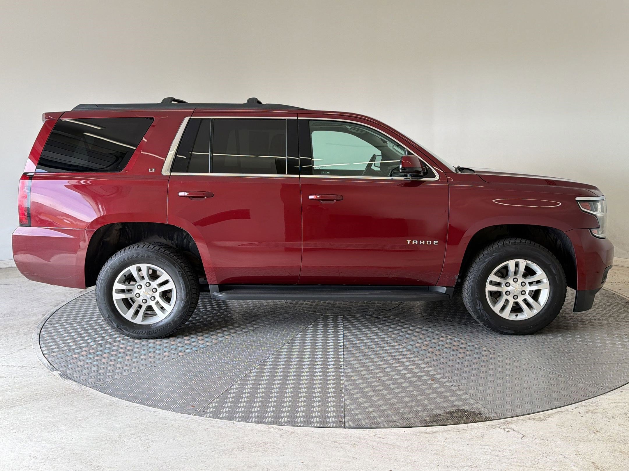 Used 2019 Chevrolet Tahoe LT image 8