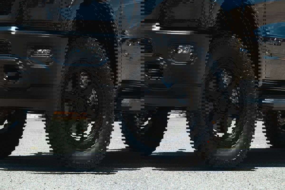 Used 2022 RAM 1500 Big Horn w/ Built-to-serve Edition image 3