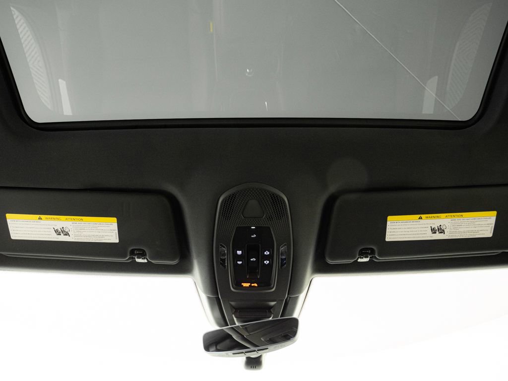 Certified 2026 Porsche Cayenne AWD/4WD image 20