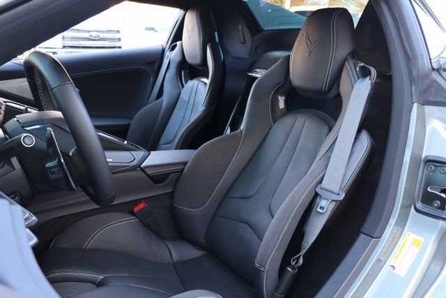 Used 2024 Chevrolet Corvette Stingray Preferred Conv w/ Z51 Performance Package image 4