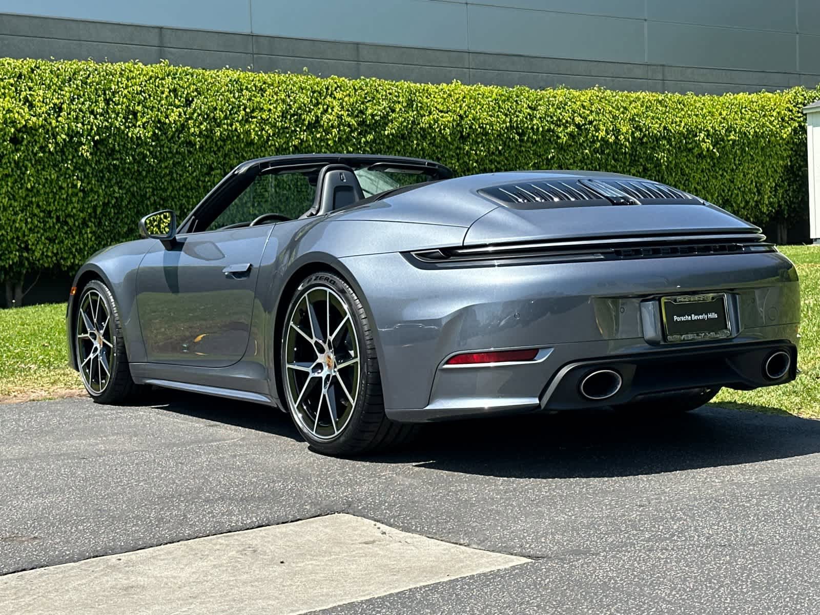 New 2026 Porsche 911 Carrera T RWD image 3