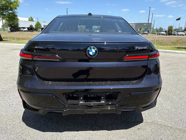 New 2025 BMW 750e xDrive 750e xDrive image 4