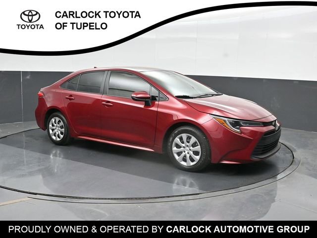 Used 2025 Toyota Corolla LE FWD image 5