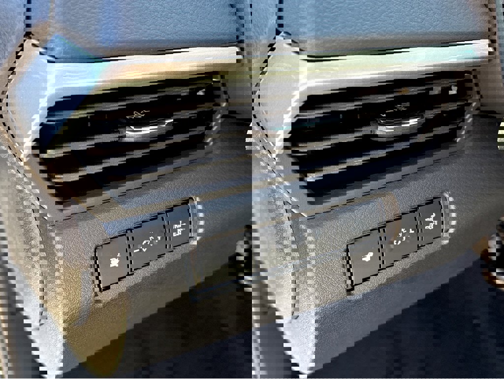 New 2025 Nissan Altima 2.5 S image 13